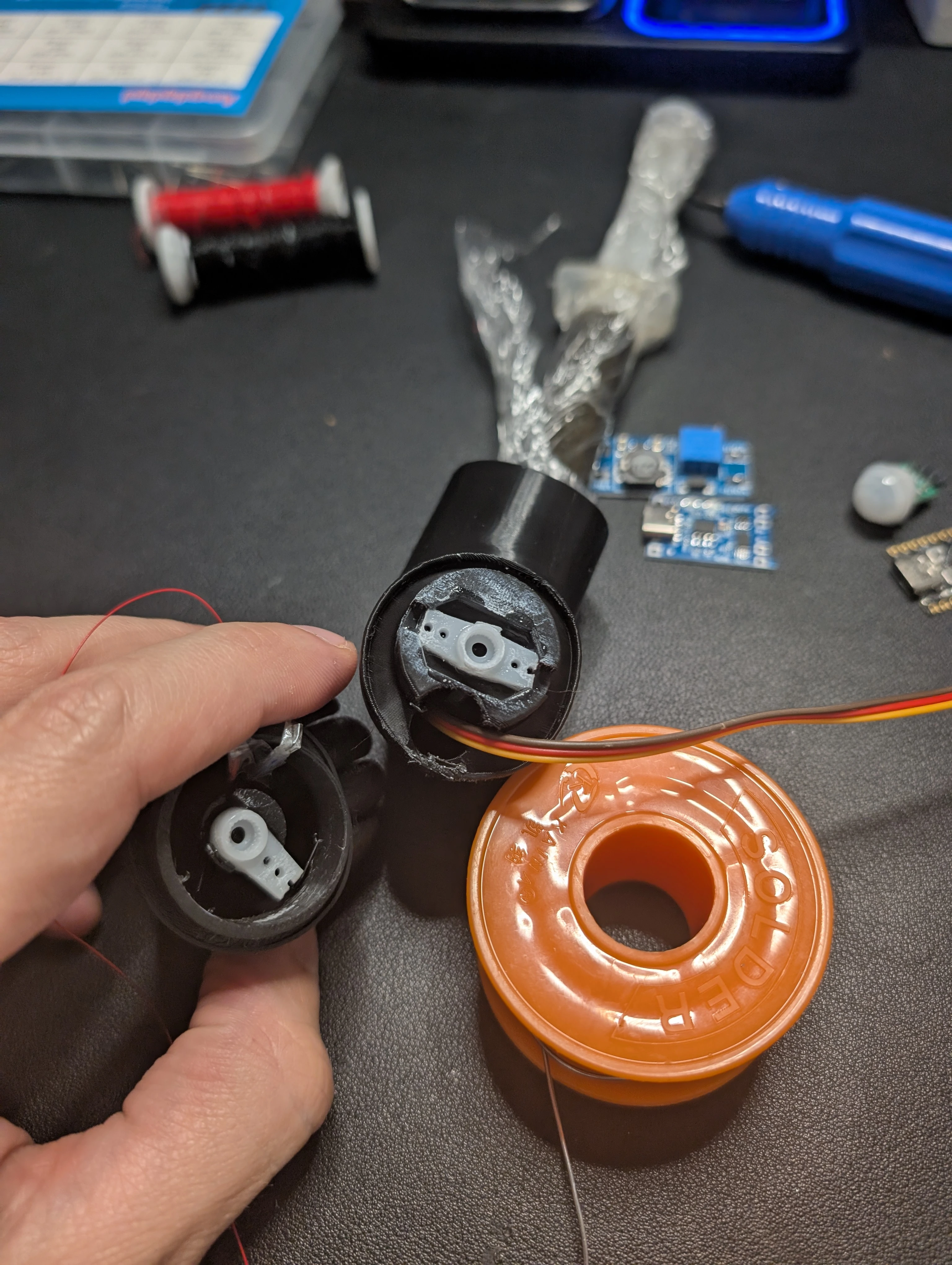 Arm connector